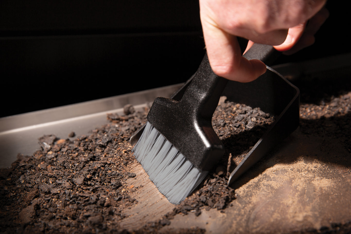 Ash Brush