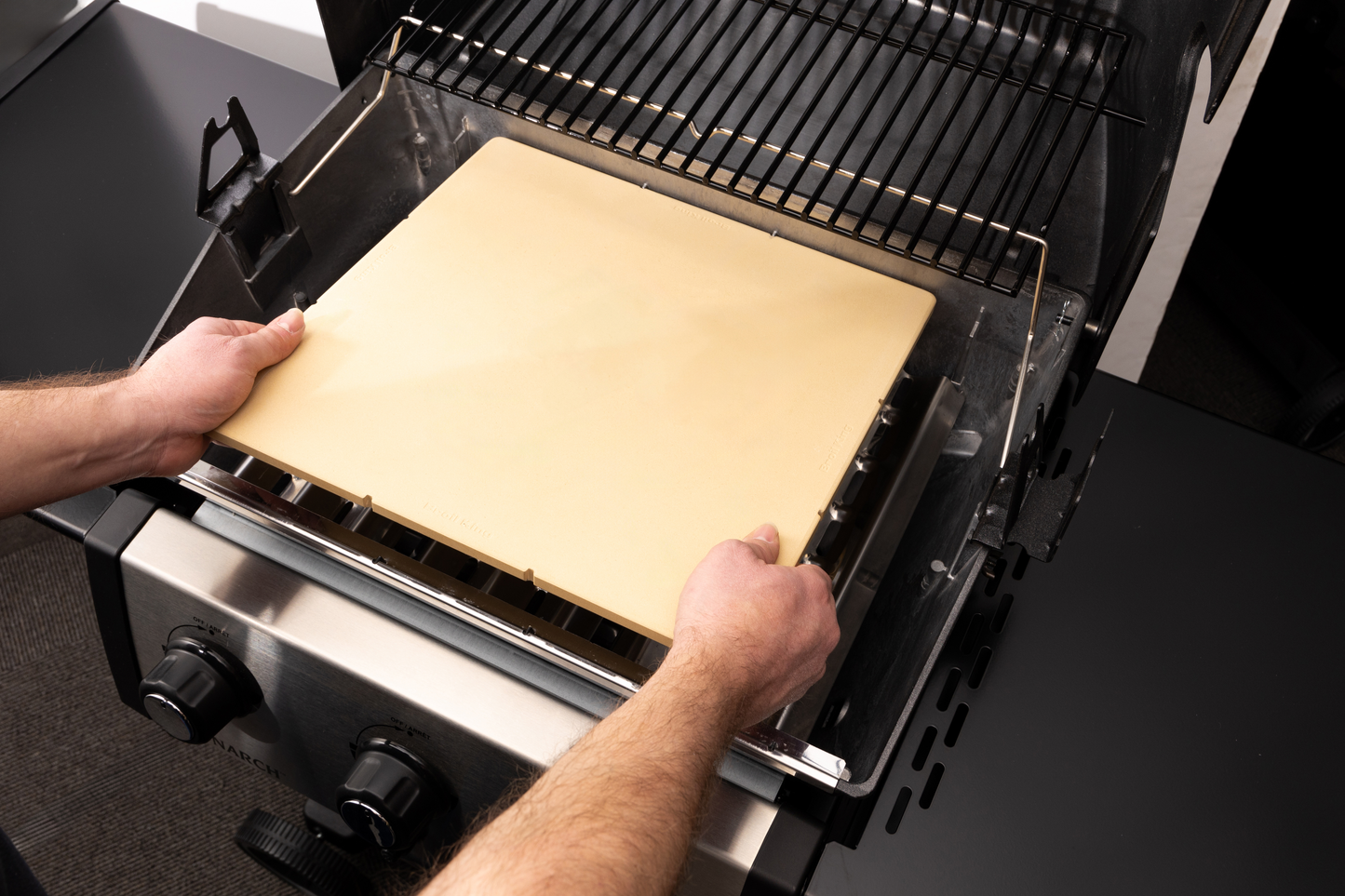 Monarch / Royal Pizza Stone